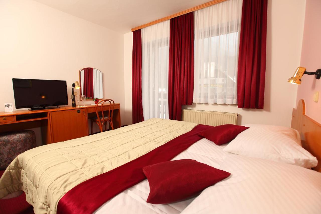 Penzion Livada Kranjska Gora Exteriör bild