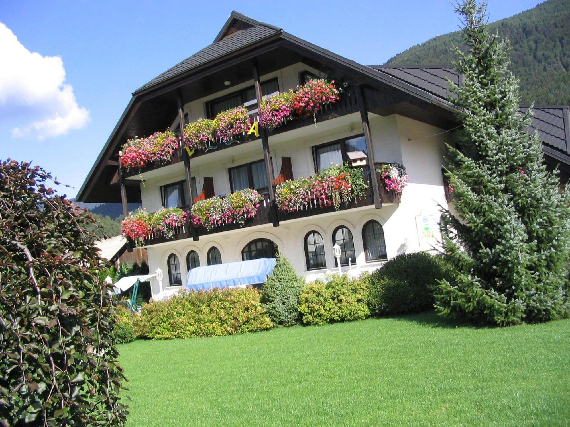 Penzion Livada Kranjska Gora Exteriör bild