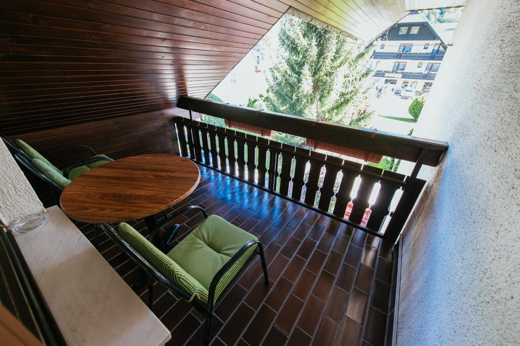 Penzion Livada Kranjska Gora Rum bild
